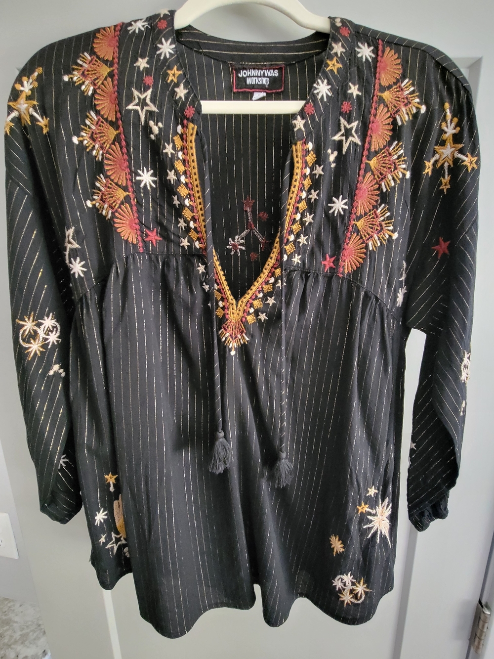 Johnny Was Astraea Black/Gold Metallic-Stripe Blouse S